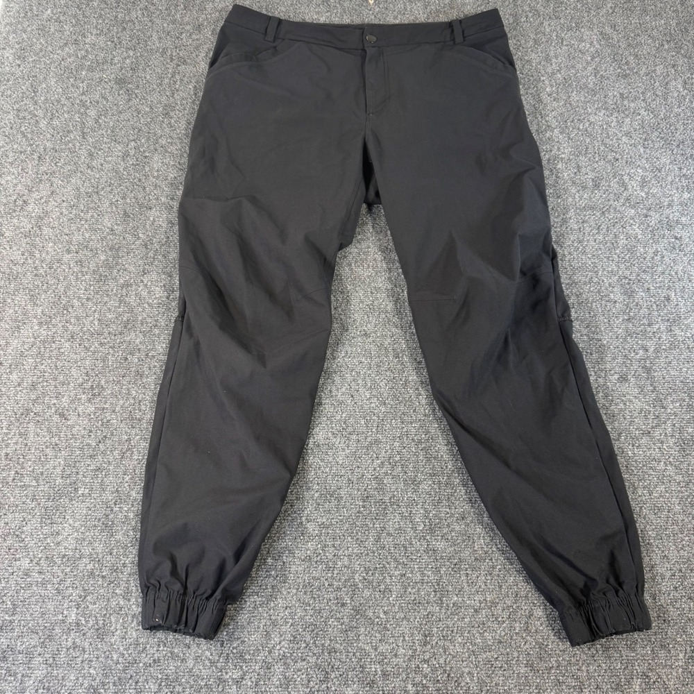 Lululemon Lab Mens Black Technical Jogger Pants Tapered Articulated Knee 36x27